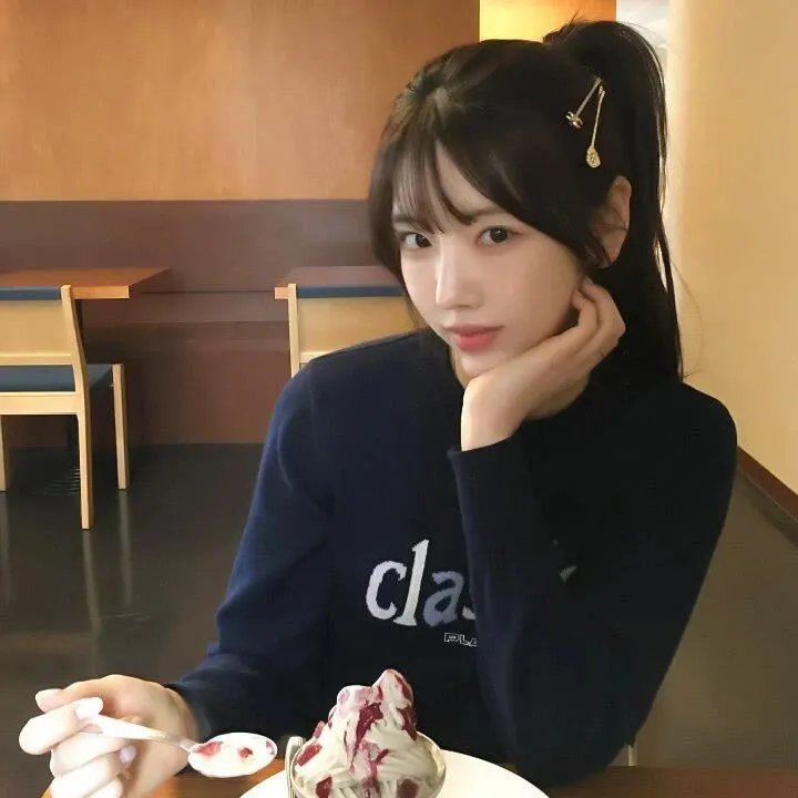 大姐头与小屁孩